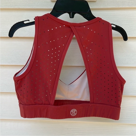 Sports Bra with Cutout Back - Picture 2 of 4